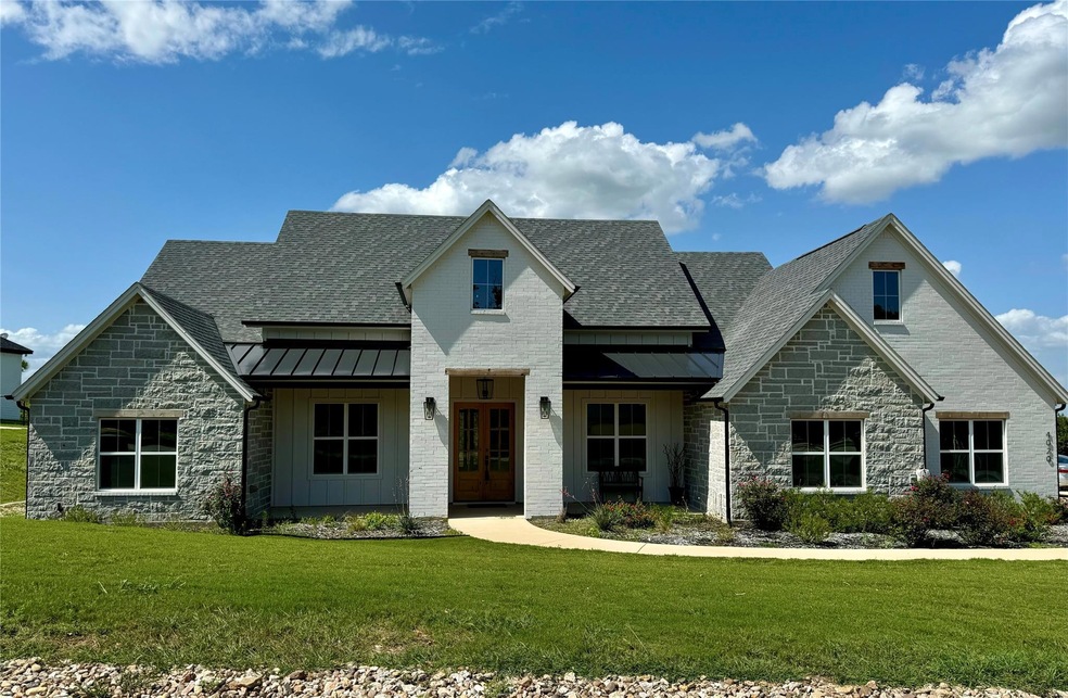 4020 Pinnacle Ridge, Granbury, TX 76049 - photo 1