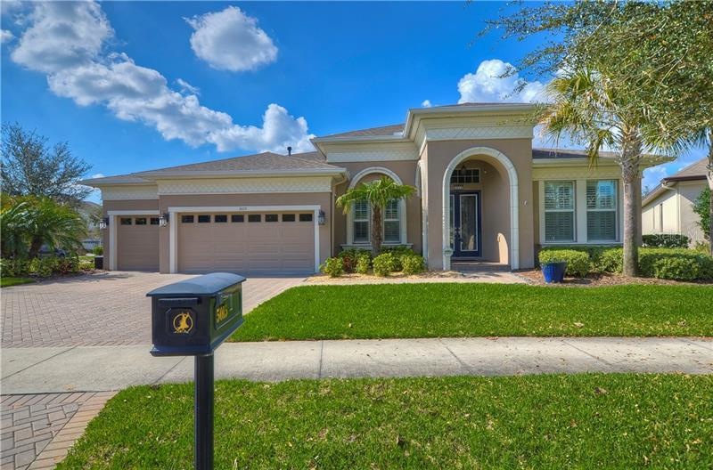 5015 Oakline View Dr, Lithia, FL 33547 - photo 1