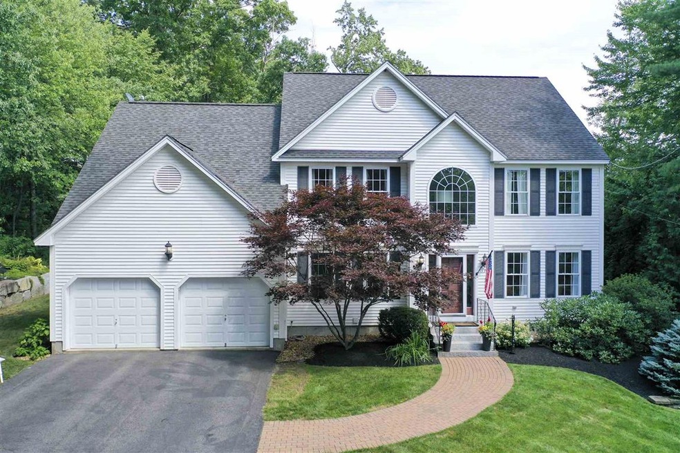 1335 N Russell St, Manchester, NH 03104 - photo 1