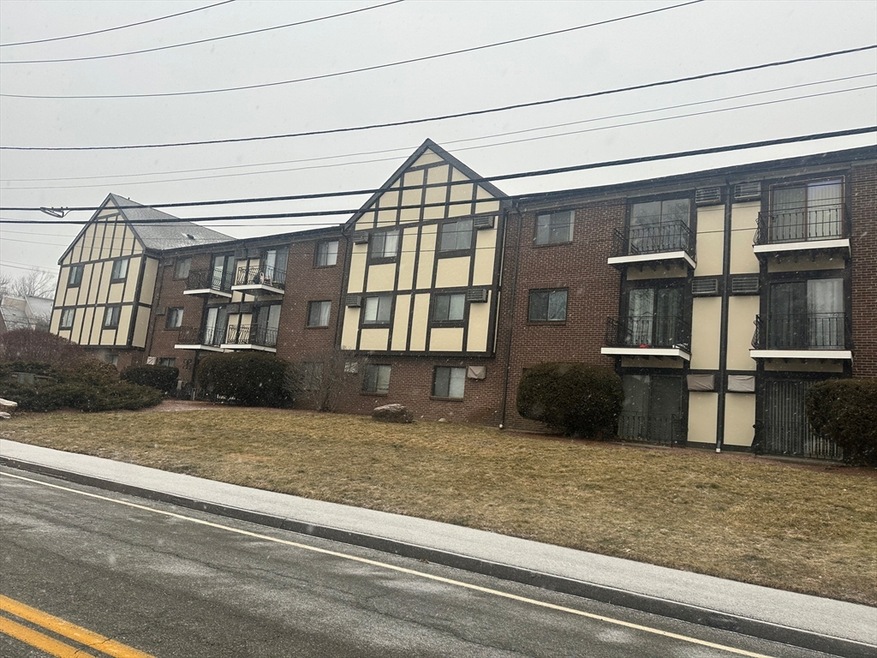 159 Bittersweet Ln unit 125, Randolph, MA 02368 - photo 1