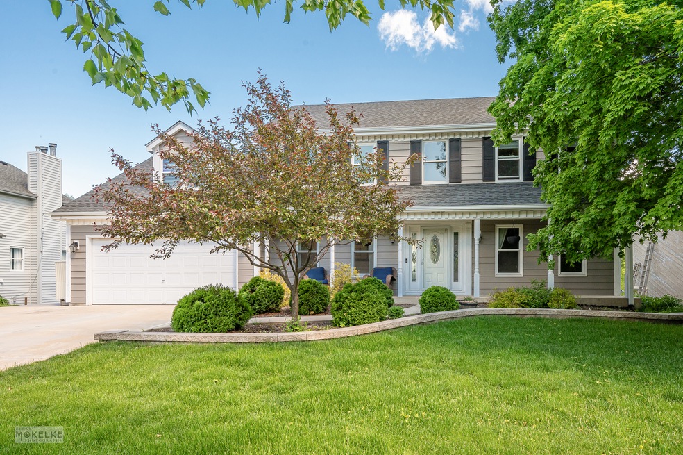 701 Young Ave, Batavia, IL 60510 - photo 1