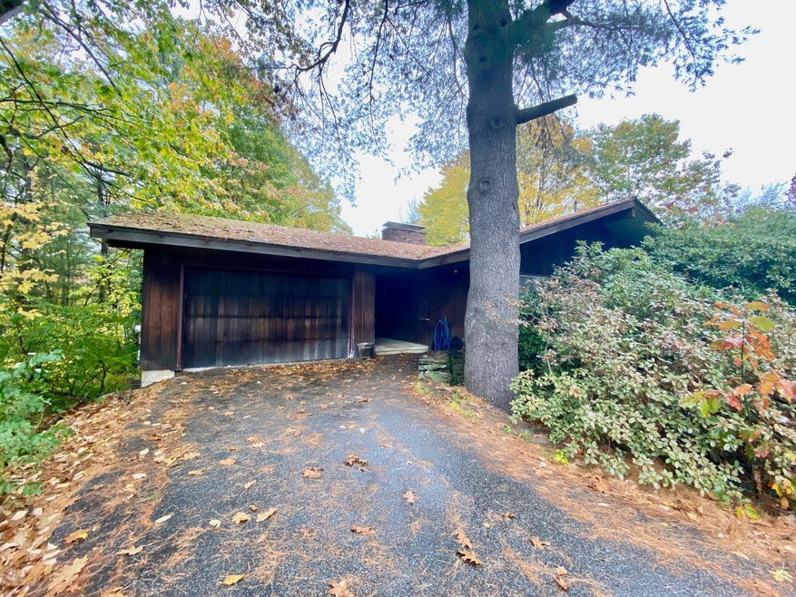 6 Hogan Rd, Lewiston, ME 04240 - photo 1