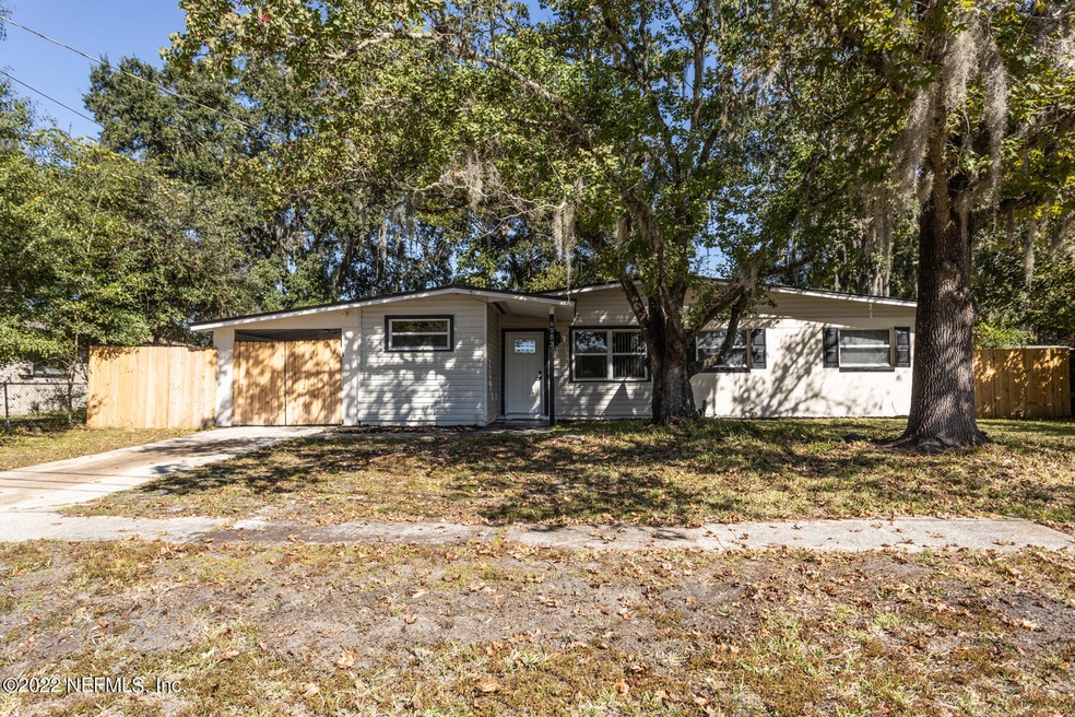 6553 Bo Peep Dr N, Jacksonville, FL 32210 - photo 1