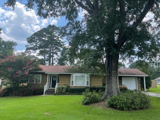 202 Sinclair St, McComb, MS 39648 - photo 1