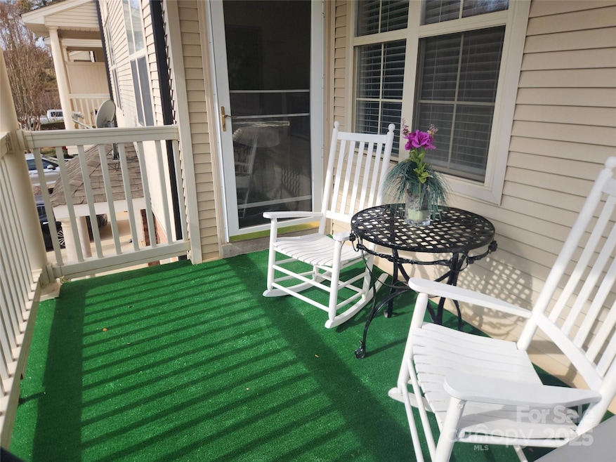 1712 Termini Dr unit G1712, Charlotte, NC 28262 - photo 1