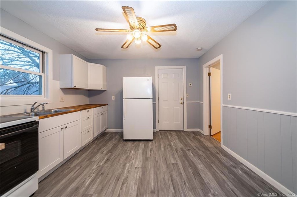 11 Roberts St unit 2, Bristol, CT 06010 - photo 1