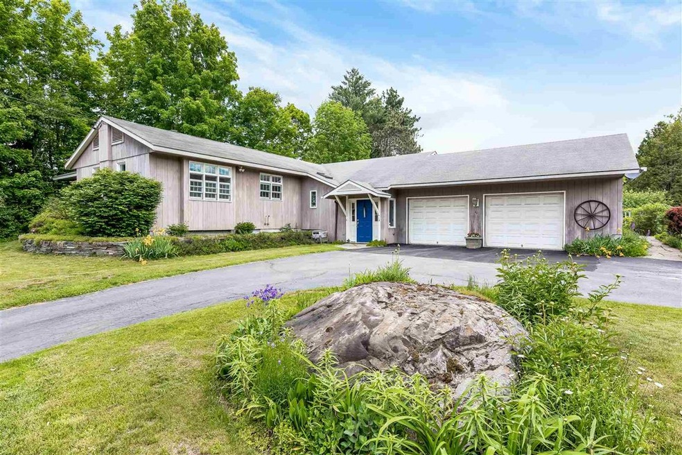 19 Upper Hollow Rd, Stowe, VT 05672 - photo 1