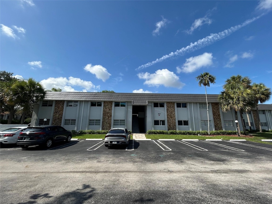 8400 W Sample Rd unit 102, Coral Springs, FL 33065 - photo 1