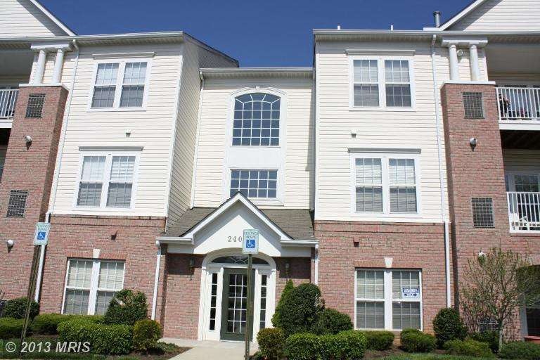 2406 Chestnut Terrace Ct unit 202, Odenton, MD 21113 - photo 1