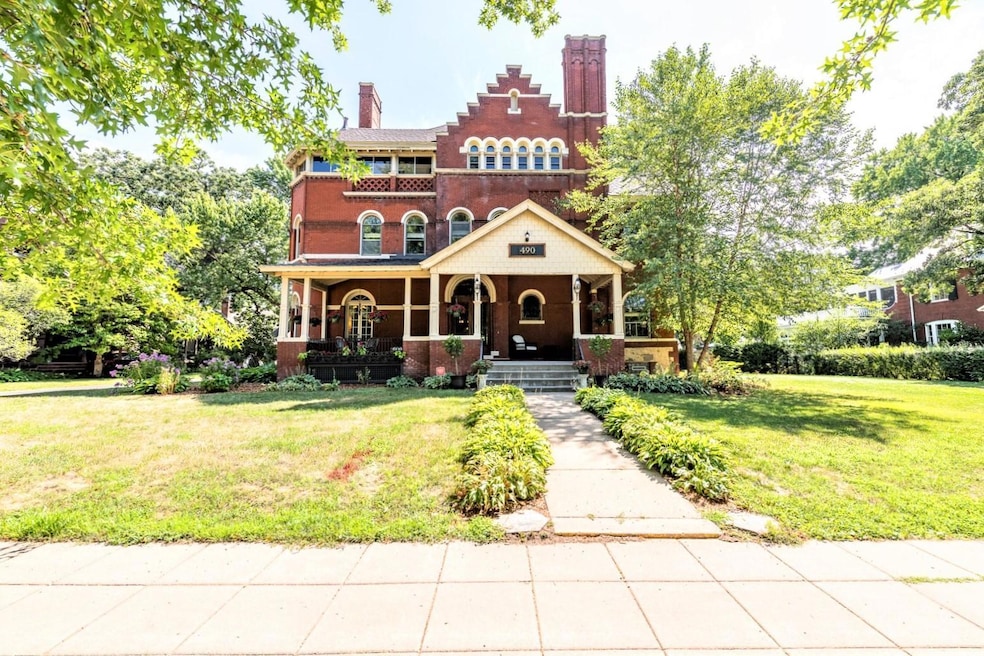 490 Summit Ave, Saint Paul, MN 55102 - photo 1