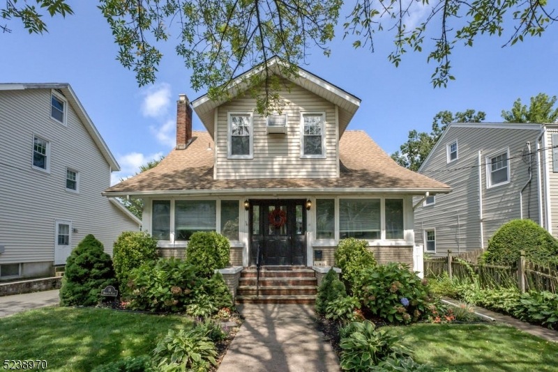 14 Irvington Place, Clifton, NJ 07013 - photo 1