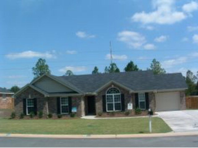 2622 Ardwick Dr, Hephzibah, GA 30815 - photo 1