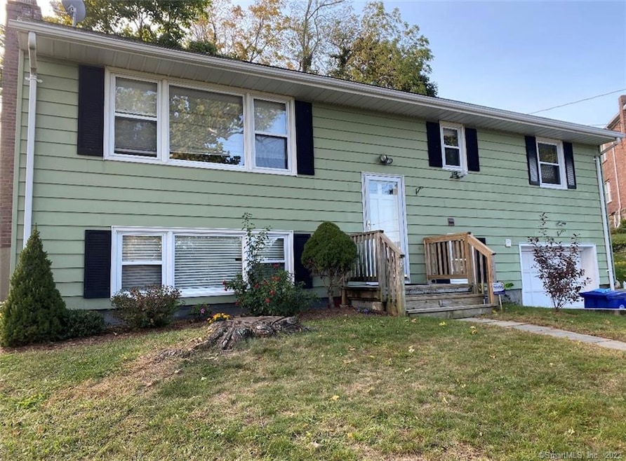 12 Jenny Jenks Rd, Norwalk, CT 06851 - photo 1