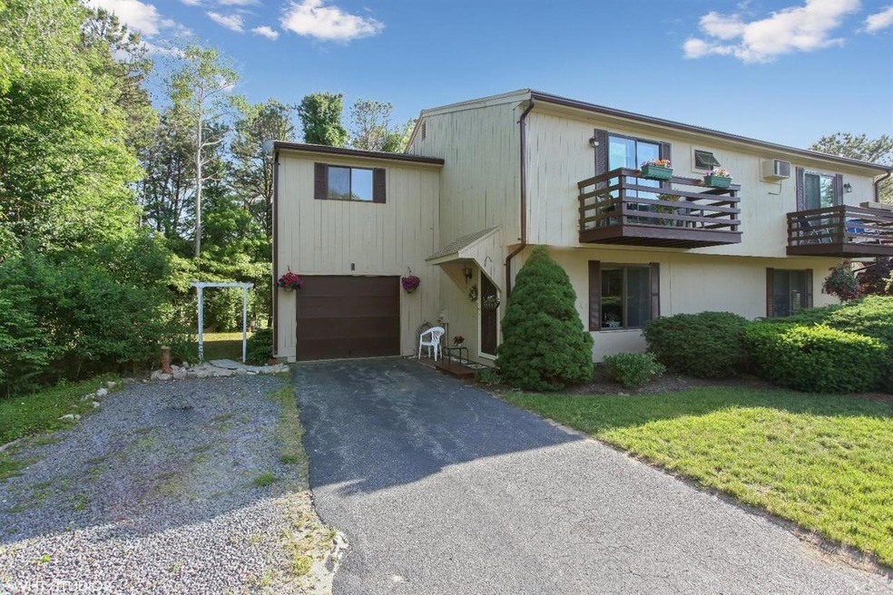 5 Surrey Ln, Buzzards Bay, MA 02532 - photo 1