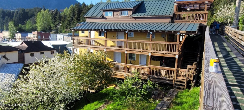 Sold • Co-Listing Agent