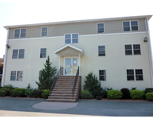 65 Centre St unit 6, Lynn, MA 01905 - photo 1