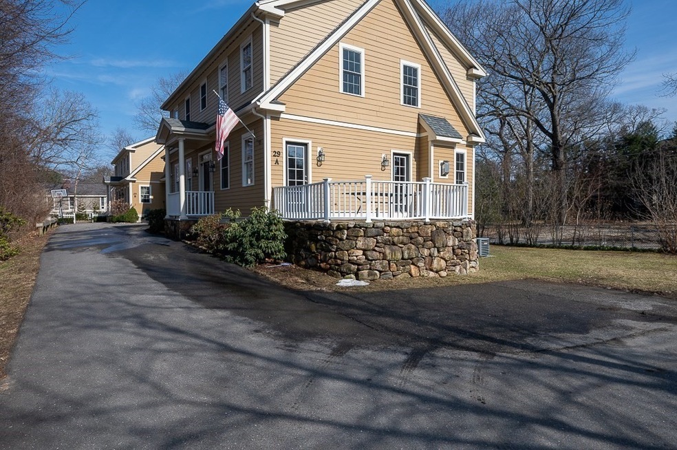 29 Oak St unit A, Wellesley, MA 02482 - photo 1
