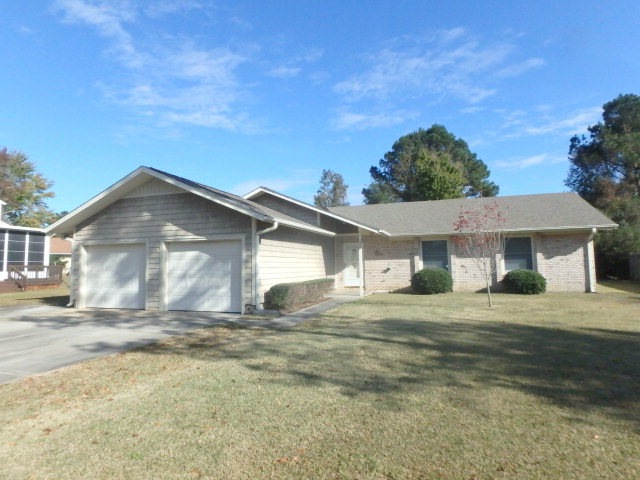 208 Branchwood Dr, Jacksonville, NC 28546 - photo 1