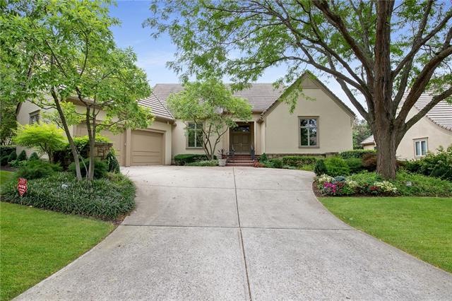 This GATED & SECURE Hallbrook South Village Estate