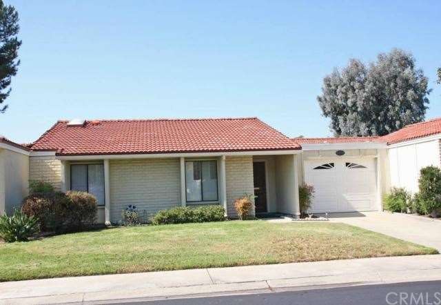 Guard Gated Laguna Woods home w/2 Bed 2 Bath with 