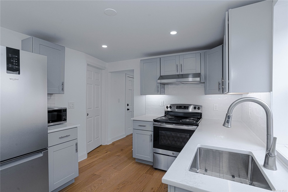 153 Southside Ave unit 3, Hastings On Hudson, NY 10706 - photo 1