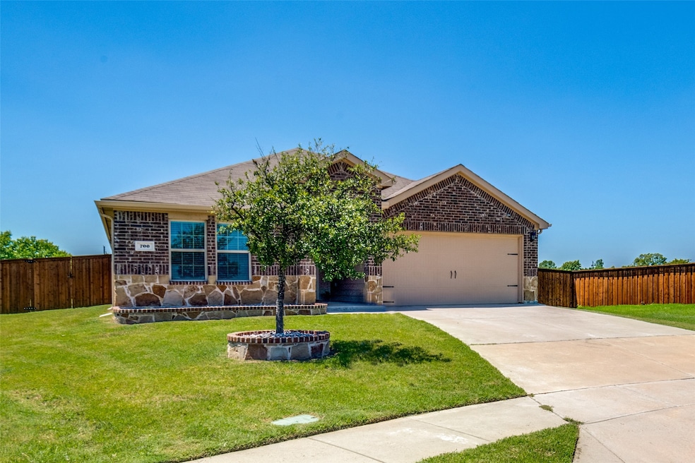 Sold • Co-Listing Agent