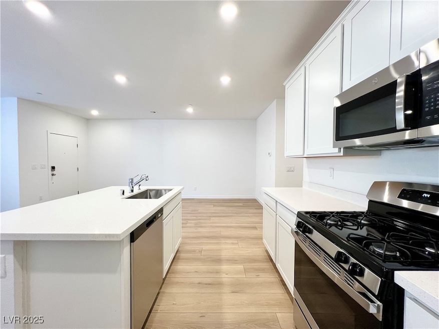 1546 Eva Crossing Place, Henderson, NV 89002 - photo 1