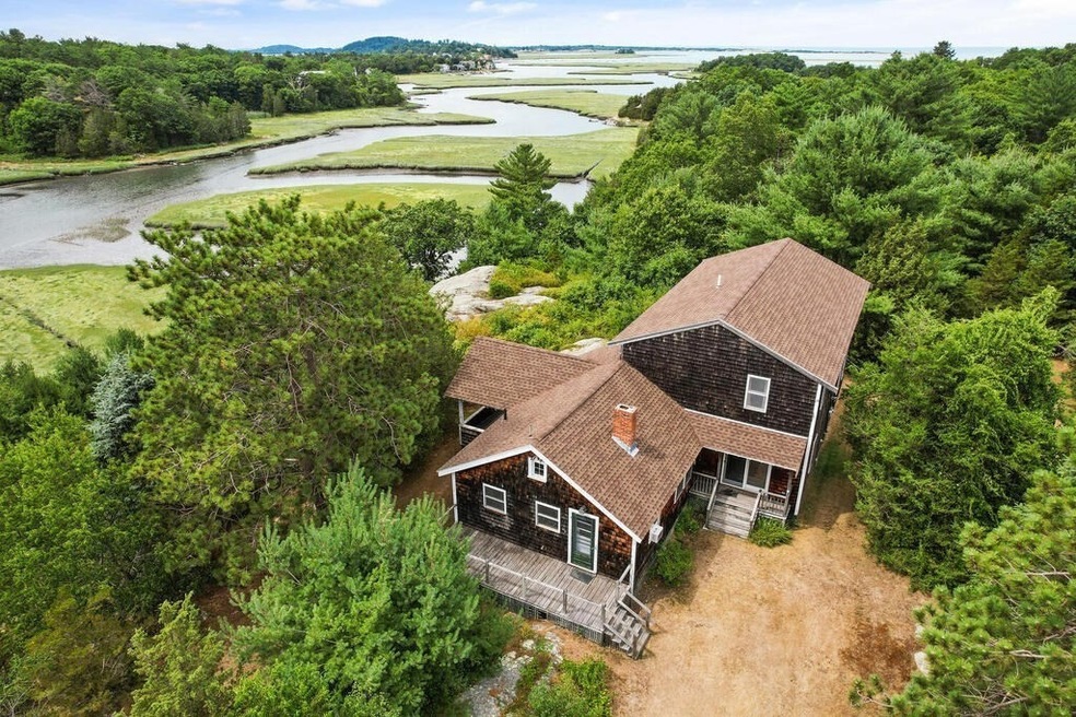 305 Concord St, Gloucester, MA 01930 - photo 1