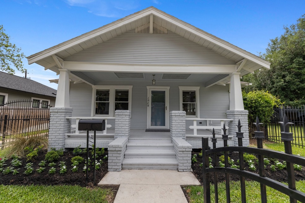 1028 Key St, Houston, TX 77009 - photo 1