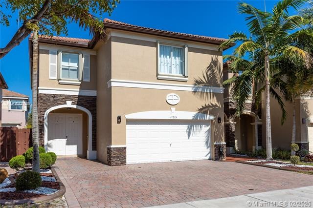 11235 NW 44th Terrace, Doral, FL 33178 - photo 1