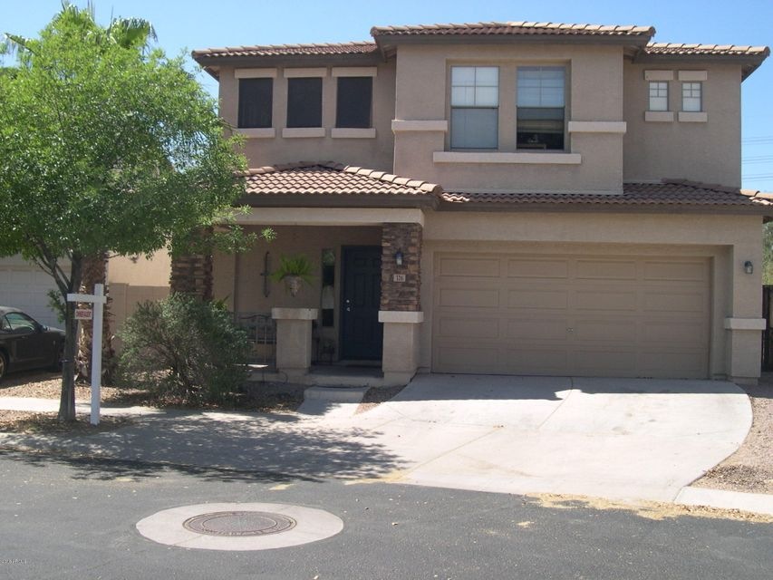 326 N Seymour Front