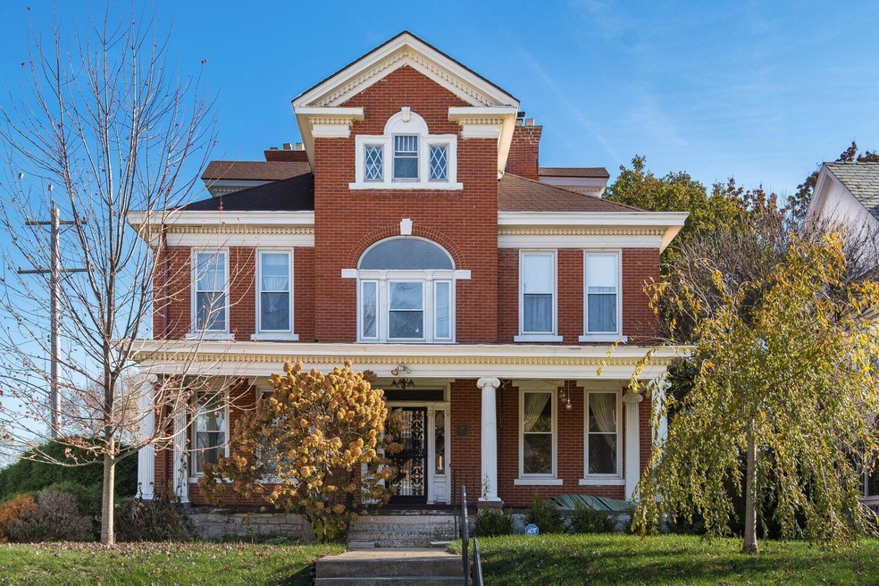 54 Woodland Ave, Columbus, OH 43203 - photo 1