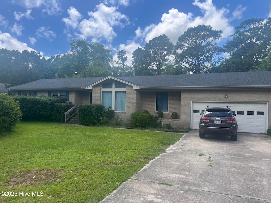 Coming Soon $580,000 • Co-Listing Agent