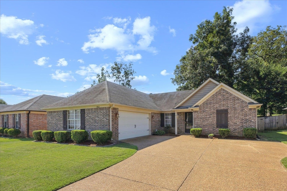 Ranch-style home featuring a 2 car garage