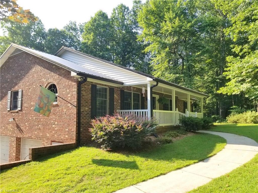 1893 Woodlane Ct, Asheboro, NC 27205 - photo 1