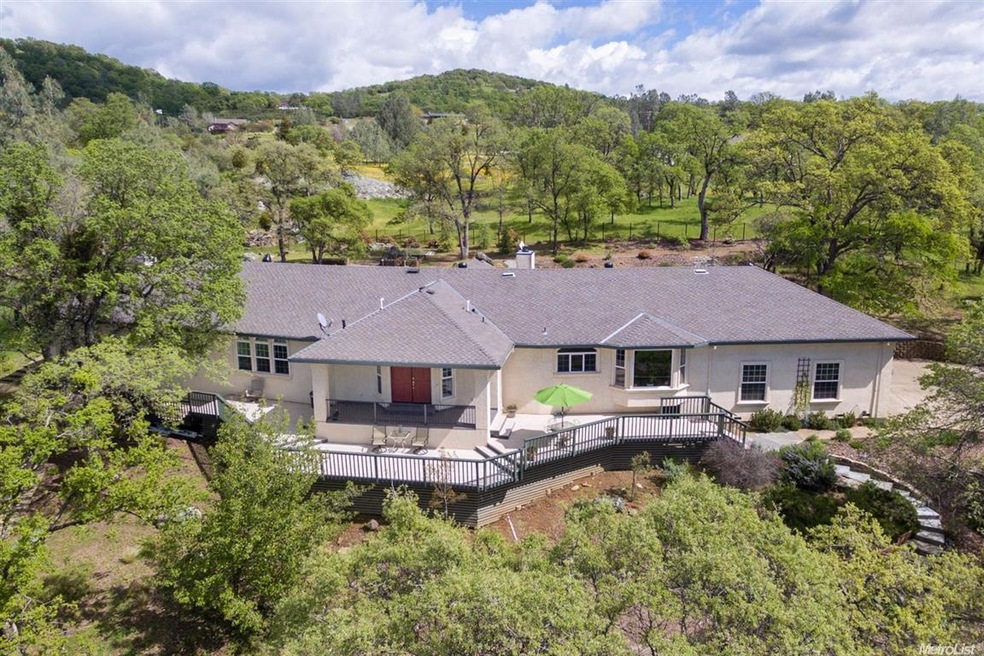 1951 Quartz Creek Ln, Placerville, CA 95667 - photo 1