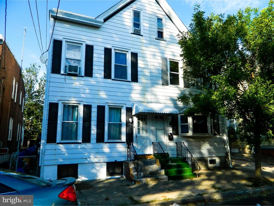 221 Franklin St, Trenton, NJ 08611 - photo 1