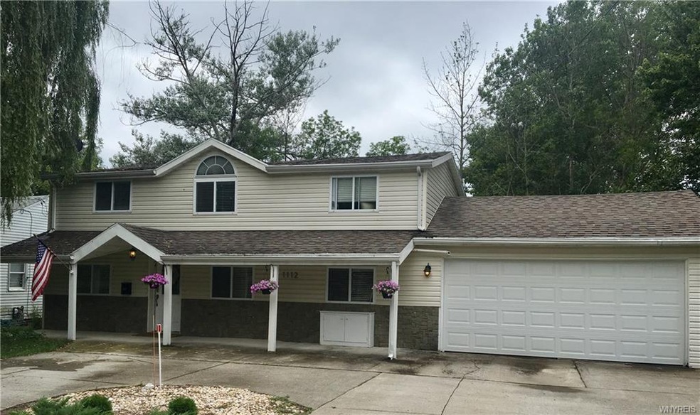 1112 Nash Rd, North Tonawanda, NY 14120 - photo 1