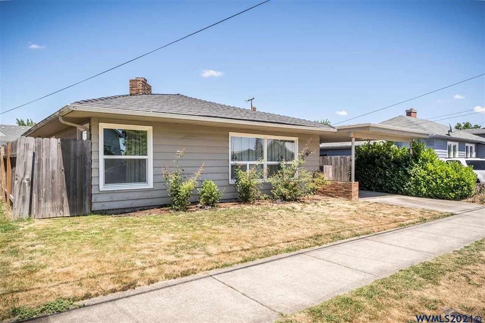 1141 12th Ave SW, Albany, OR 97321 - photo 1