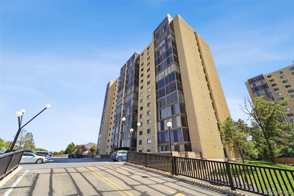 Candlewyck Condominiums unit A1502, Denver, CO 80247 - photo 1