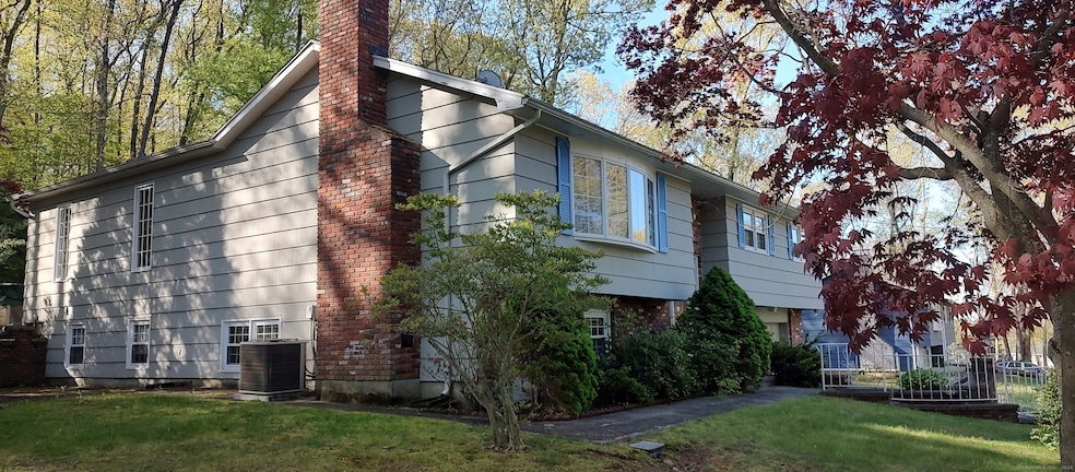 93 Bennett Rd, East Haven, CT 06513 - photo 1