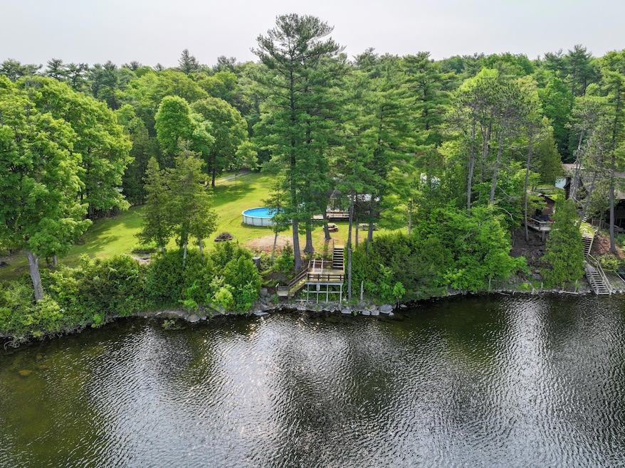 For Sale $800,000 • Co-Listing Agent