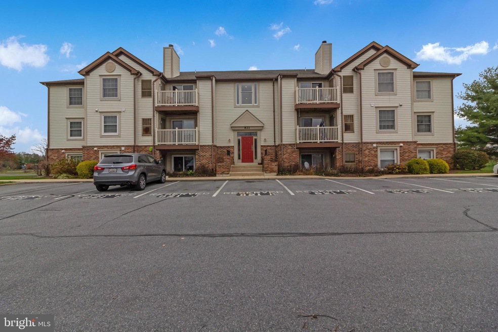 821 Stratford Way unit E, Frederick, MD 21701 - photo 1