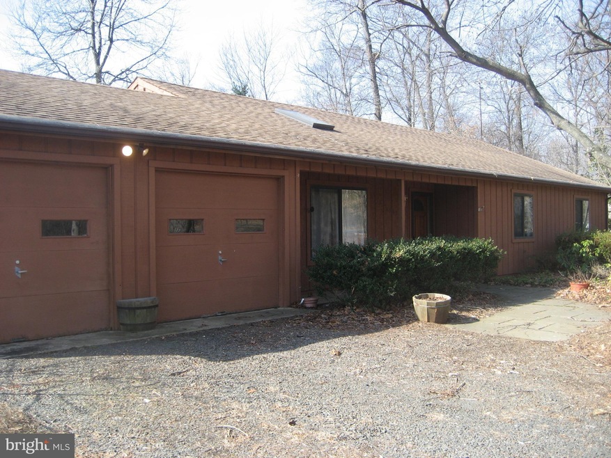 4367 Grapewood Dr, Warrenton, VA 20187 - photo 1