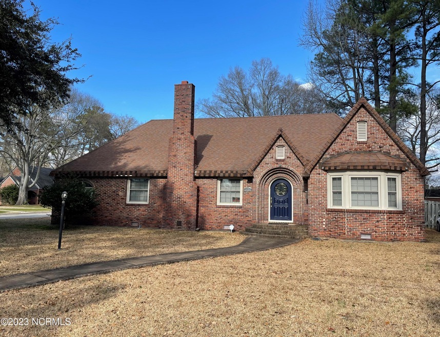 620 Hayes St W, Ahoskie, NC 27910