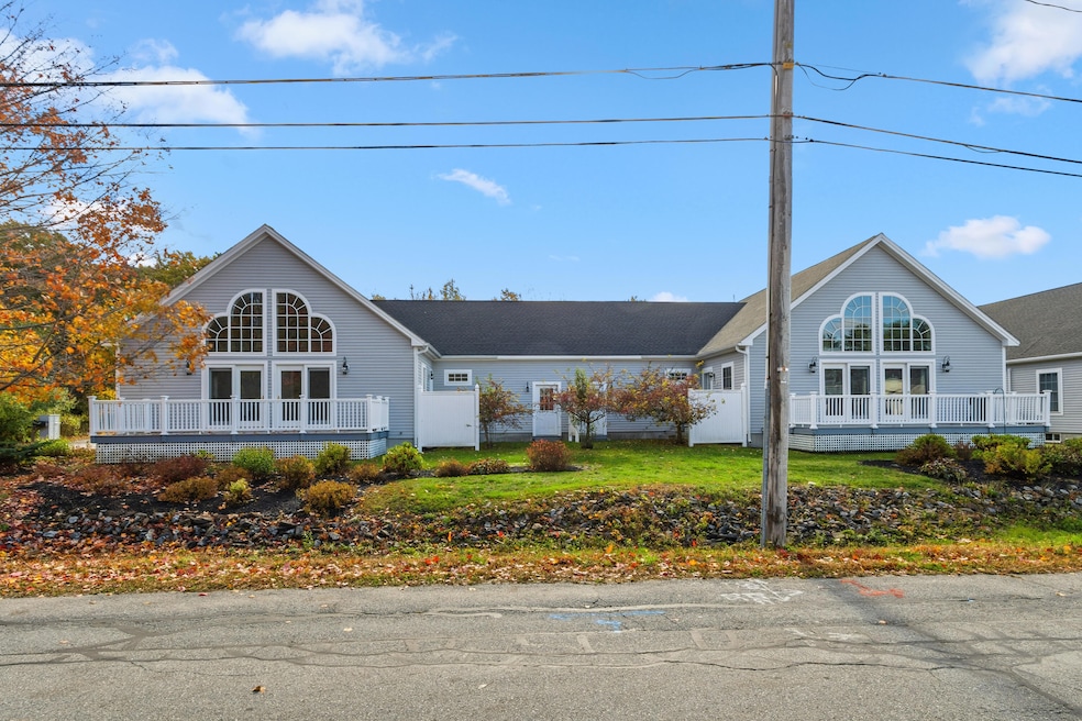 For Sale $515,000 • Co-Listing Agent