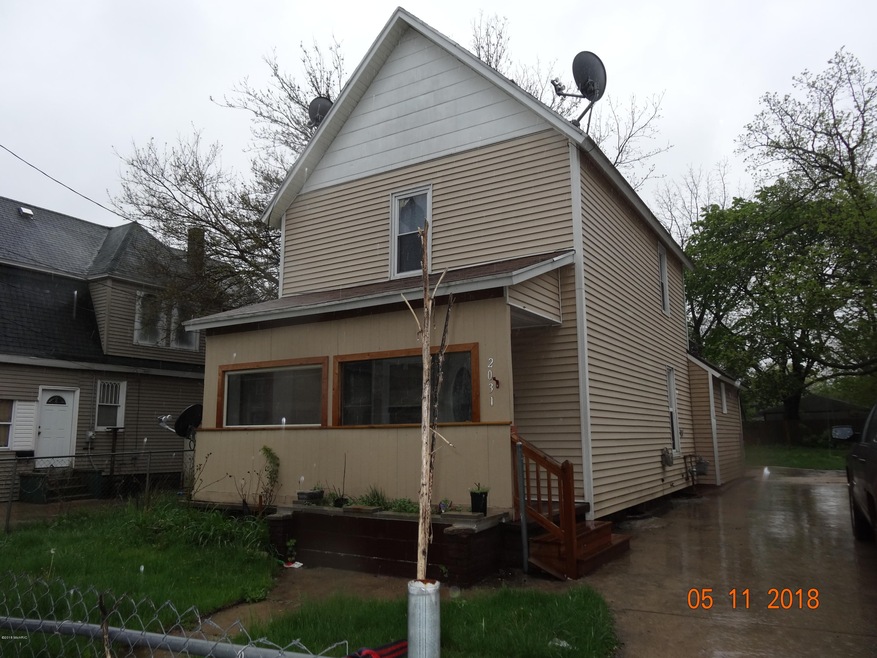 2031 buchanan 033