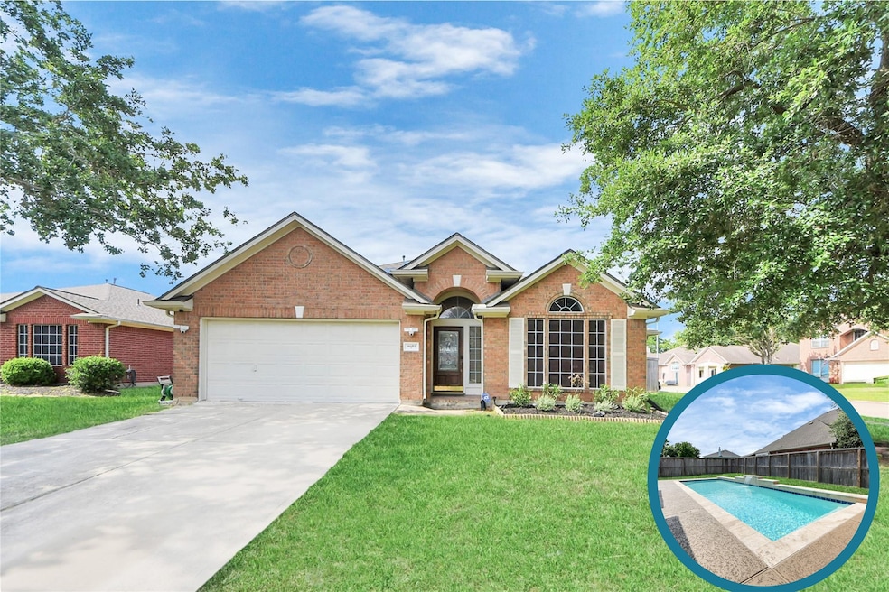 One-story home with Pool for sale in Parks at Waln