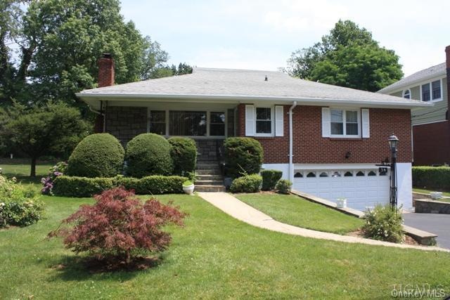 38 Algonquin Rd, Yonkers, NY 10710 - photo 1