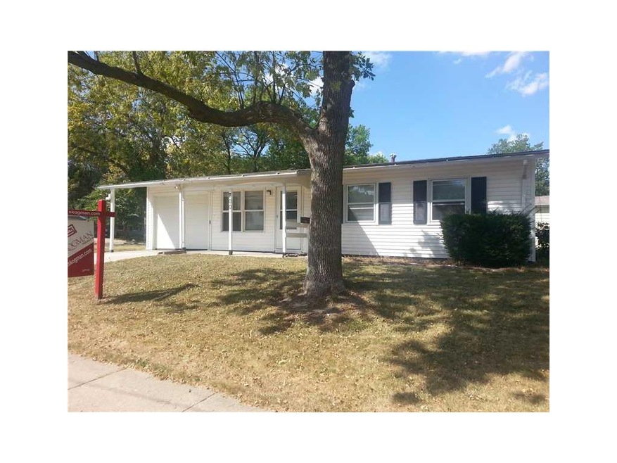 700 Grand Ave, Marion, IA 52302 - photo 1